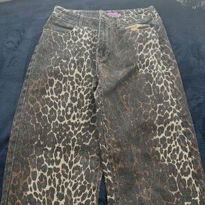 Edikted leopard print jeans